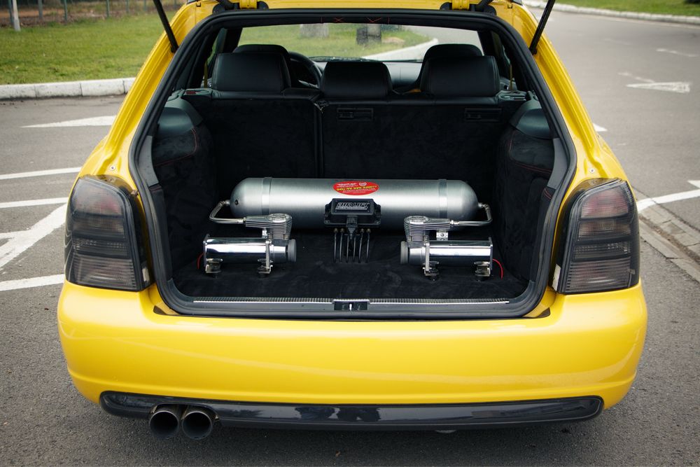 Audi A4 B5 Avant 1.8t quattro (proiect expo)