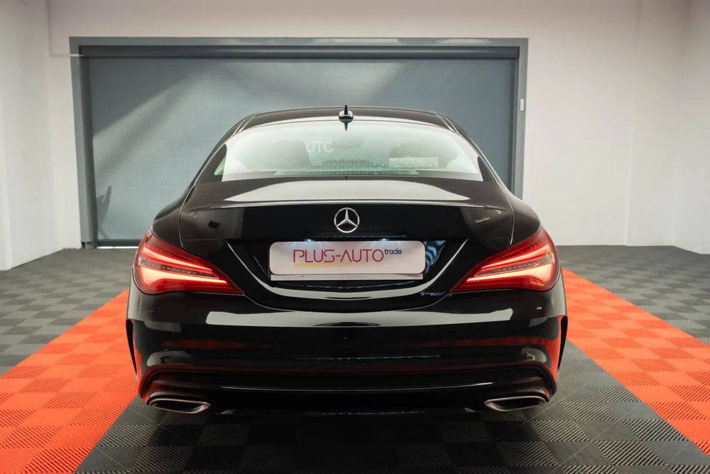 Mercedes-Benz CLA 200 Mercedes-Benz CLA 200D AMG LINE