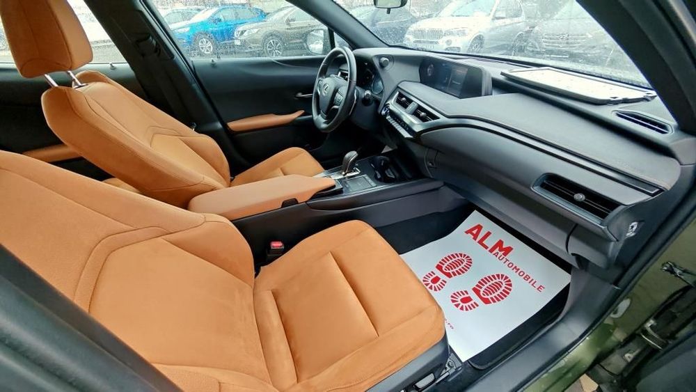 Lexus UX Lexus UX 300 Electric 2021 Automat
