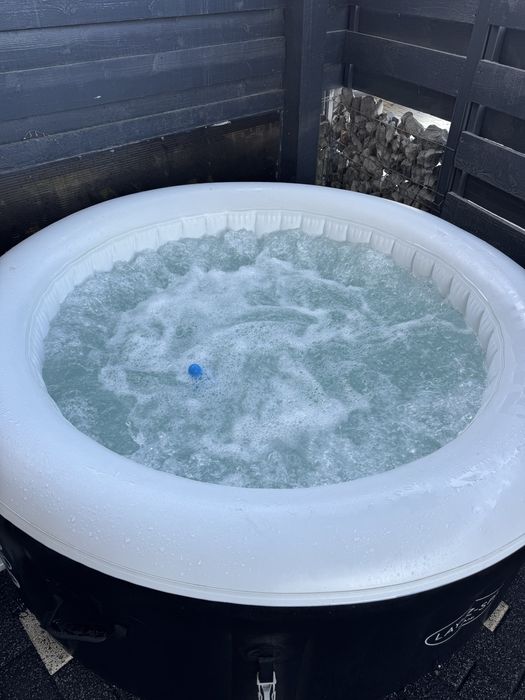 Lay z spa Miami, jacuzzi