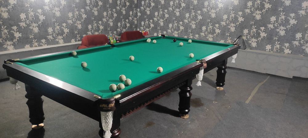 Billiard stollar