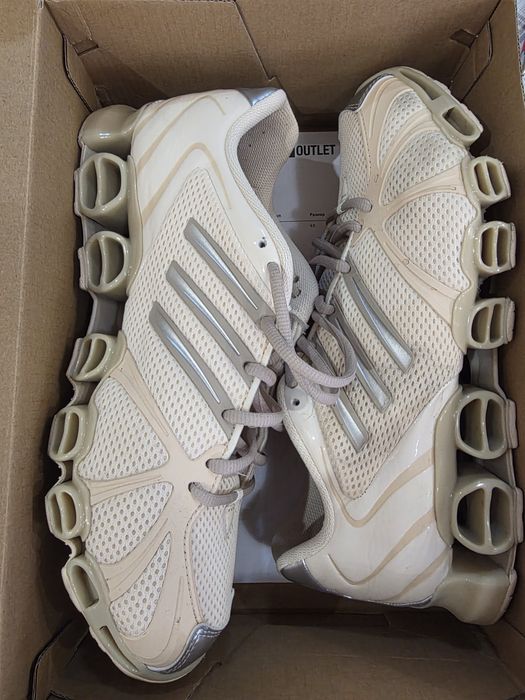 Маратонки Adidas