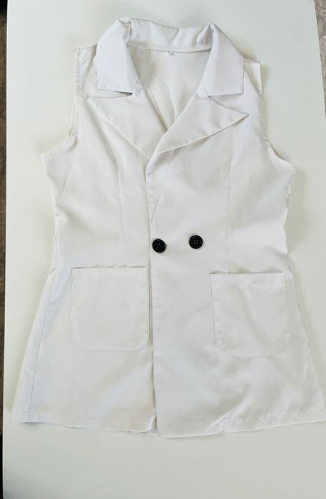 Комплект къси панталонки с елек