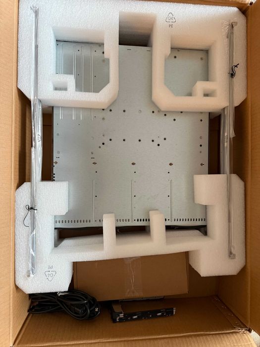 Сървър: CHASSIS: 1U