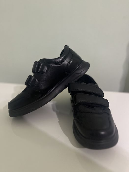 Ботинки на липучке для мальчика