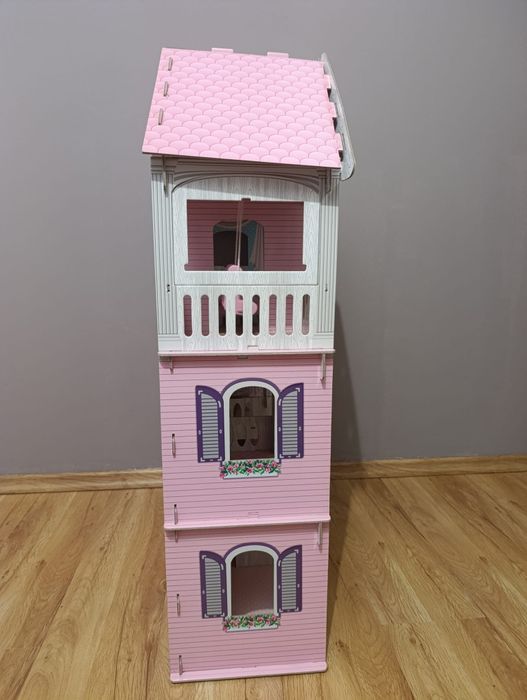 Căsuța Maia pentru păpuși