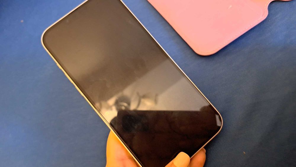 Iphone 14 plus неразличим от нов