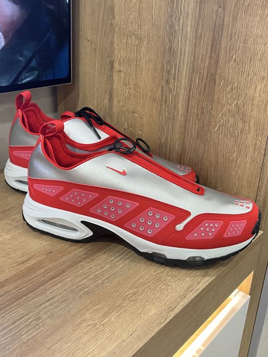 Nike Air Max Sunder Fusion Red and Silver