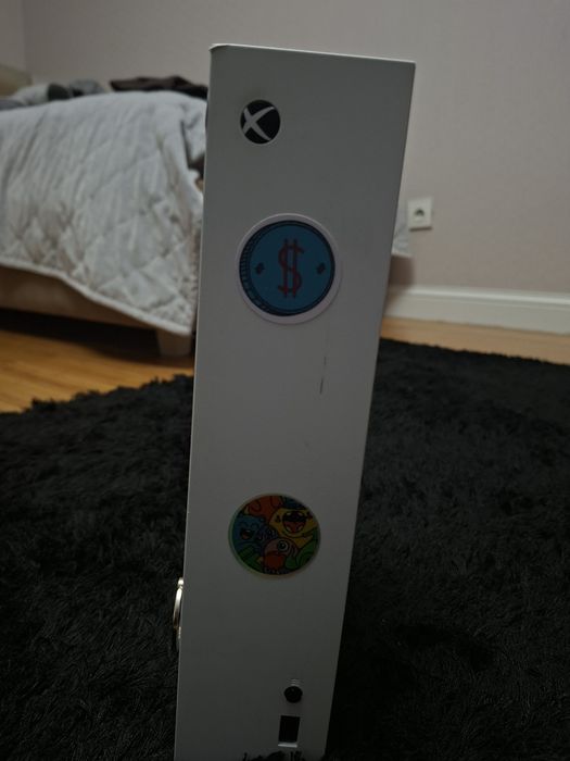 XBOX series s с коробкой