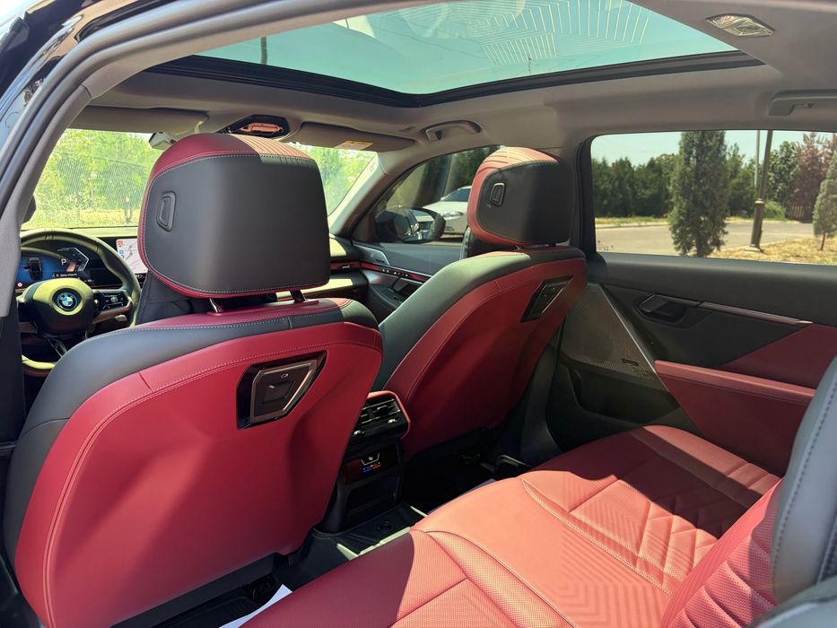 Bmw i5 40L 713 km