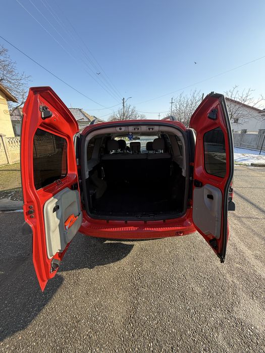 Logan Mcv Facelift 1.5 diesel 90 CP