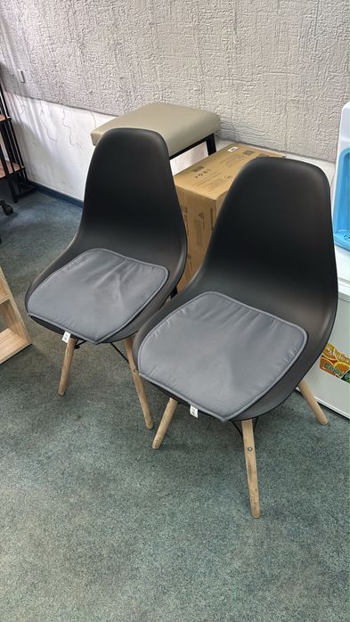 Продам стулья 2 штуки