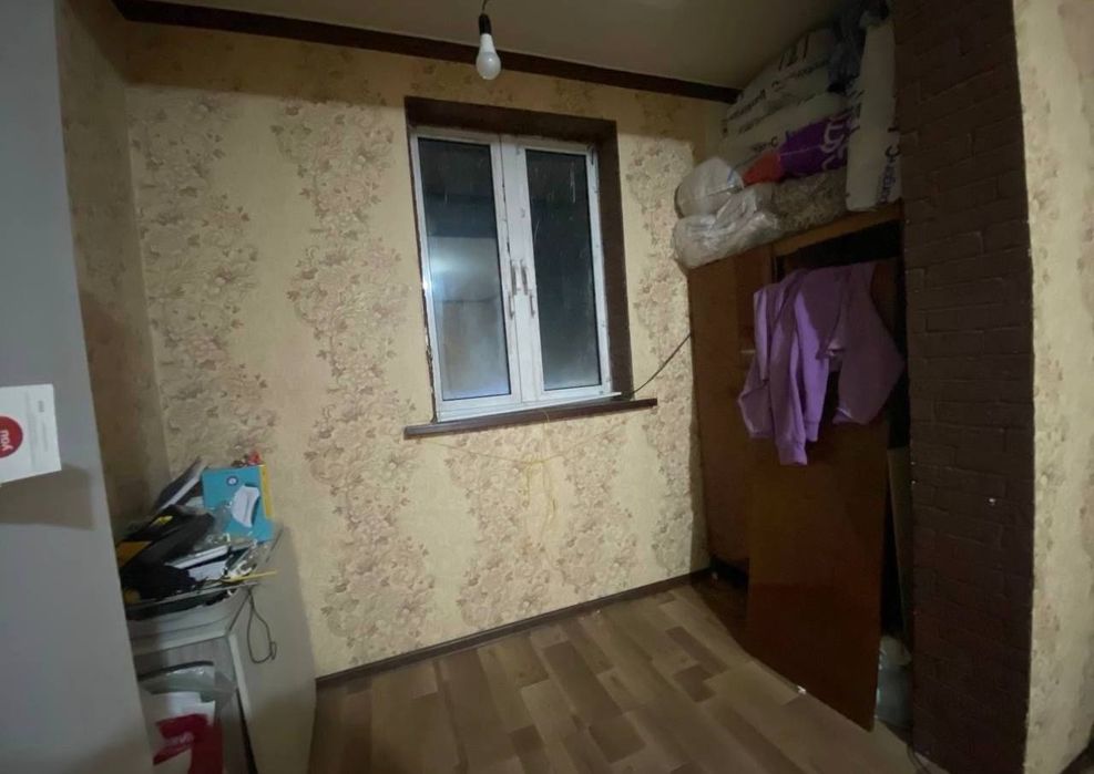 Чиланзар 11 1/5/5 1,5*3 балкон