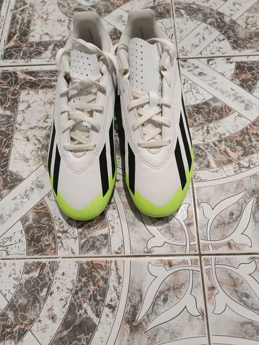 Спортни обувки Adidas N 38.5