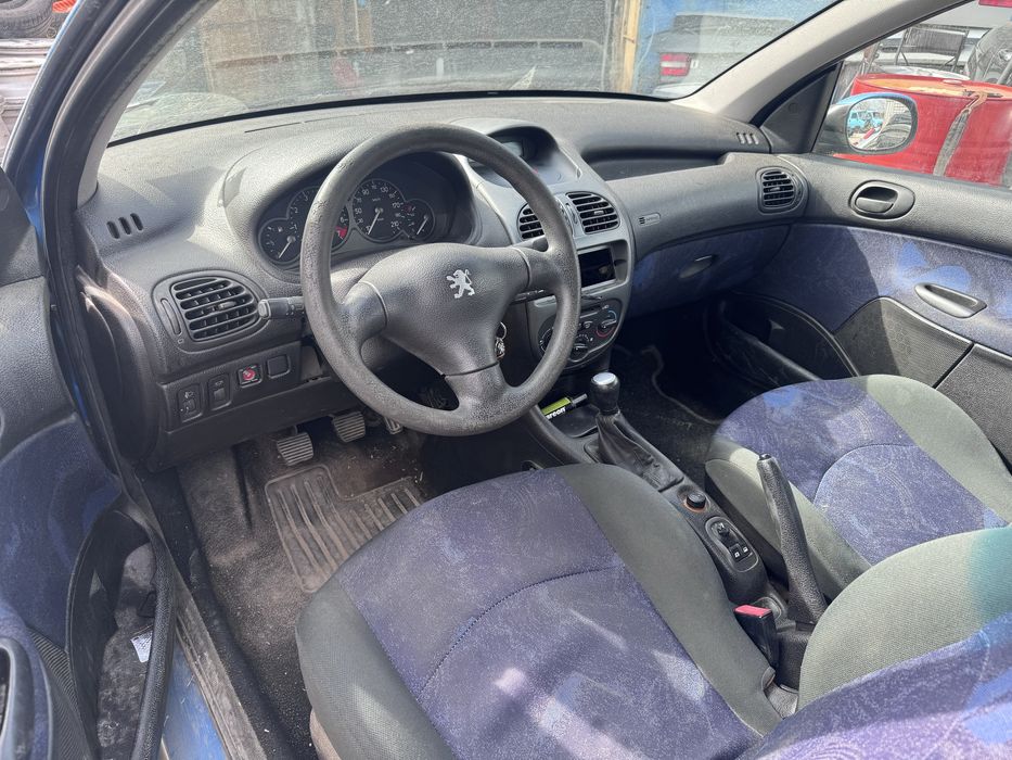 Пежо 206 1.4и 75кс 2002г На Части
