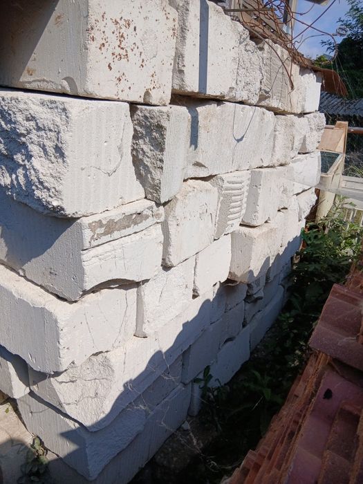 Cărămidă, BCA, țiglă ceramica  Mai multe detalii de preț l tlf
