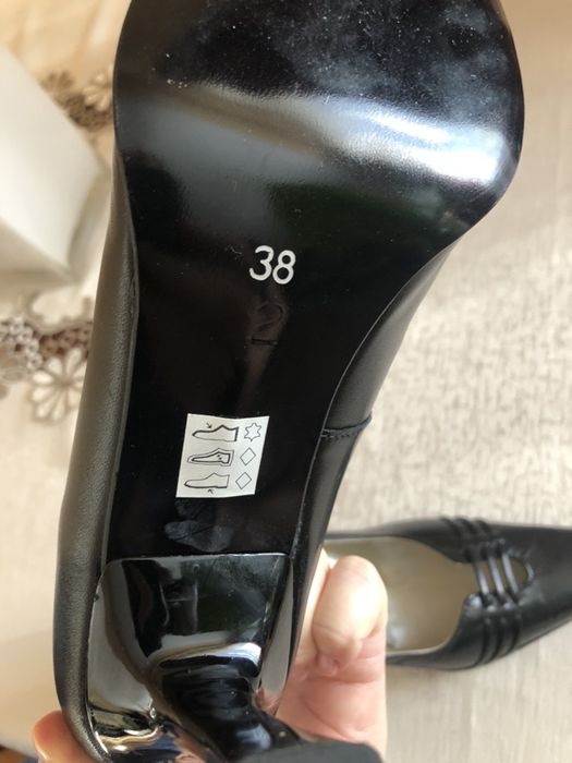 Pantofi piele naturala noi