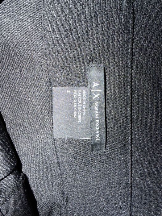 A|X Armani Exchange – луксозна черна миди пола с висока талия и колан