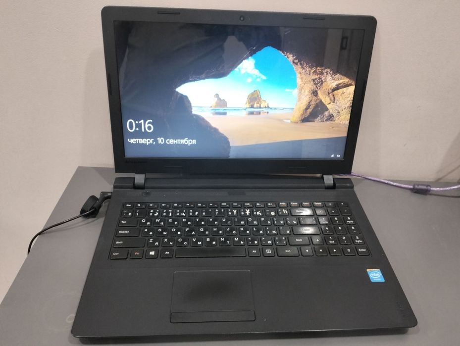 Срочно! Рабочий ноутбук 2015 года Lenovo IdeaPad 100 за 15 000 тг
