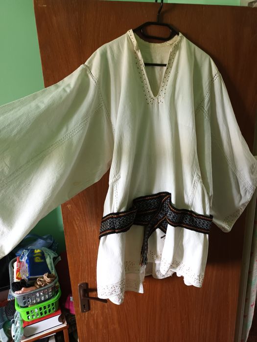 Bluza populară, bărbătească