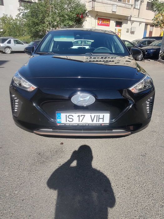 Hyundai Ioniq full Electric full opțion type AE. 120 CP. 2018