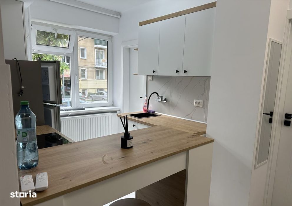 Apartament 2 camere, renovat integral, electrocasnice noi, semicentral