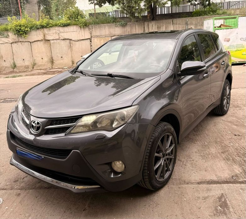 Toyota RAV4 Toyota RAV4 Luxury 2.2 D-4D 150 CP AWD 4x4
