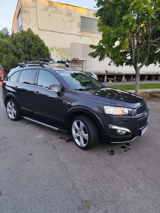 Vând Chevrolet captiva