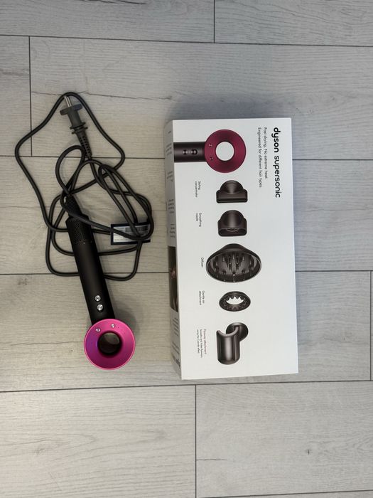 Vând Dyson Supersonic