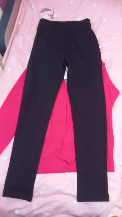 Pantaloni si hanorac Champion