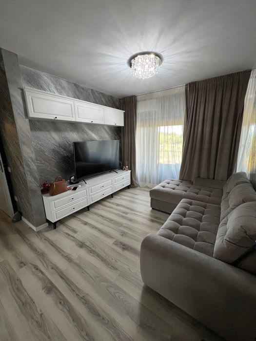 Apartament de închiriat 2 camere Pipera 580€
