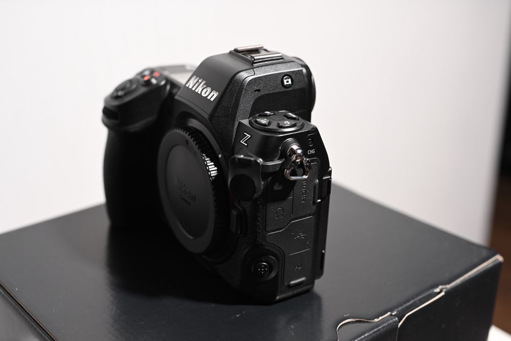 Камера/тяло Никон  /Nikon Z8