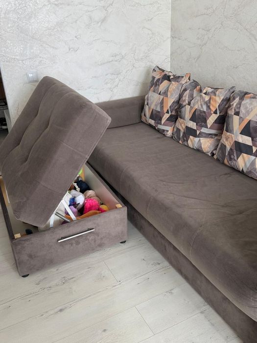 Продам Диван 2+1 б/у