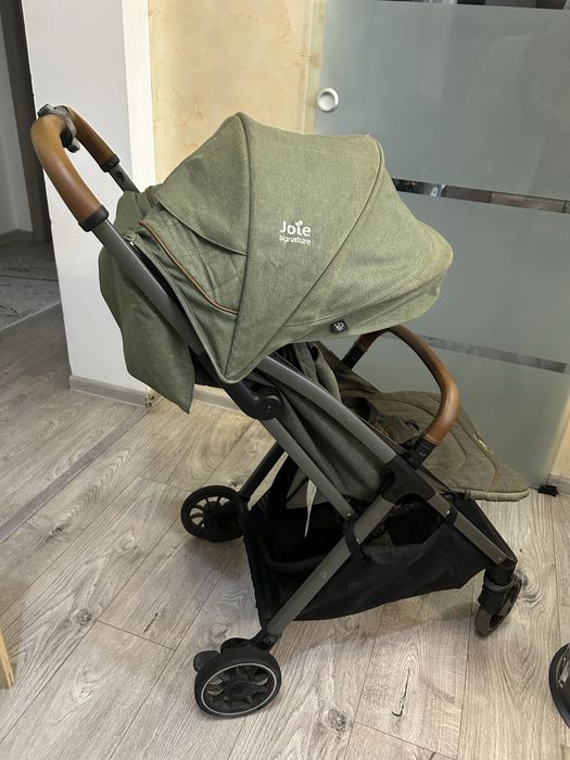 Carucior joie compact/pliabil- parcel signature