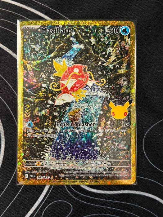 Pokémon TCG Magikarp 203/193 30th Celebration Classic Collection Gold
