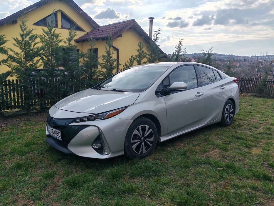 Toyota  Prius Prime PHV