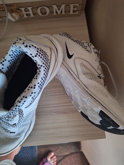 Маратонки Nike 38н.