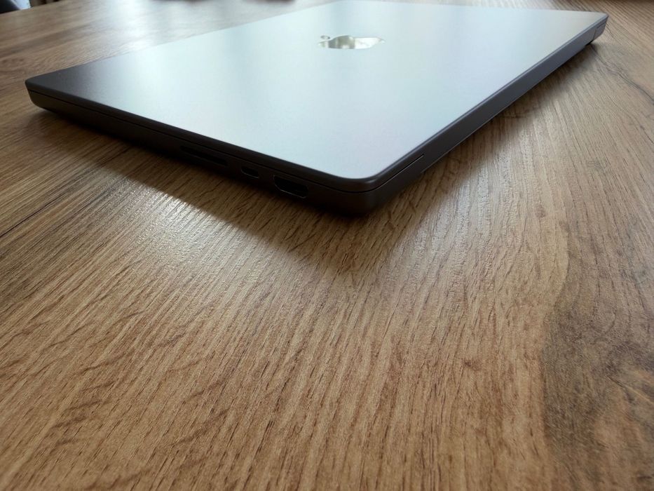MacBook Pro 14" M3 PRO 11-CORE CPU/14-CORE GPU/18GB RAM/ 512GB SSD