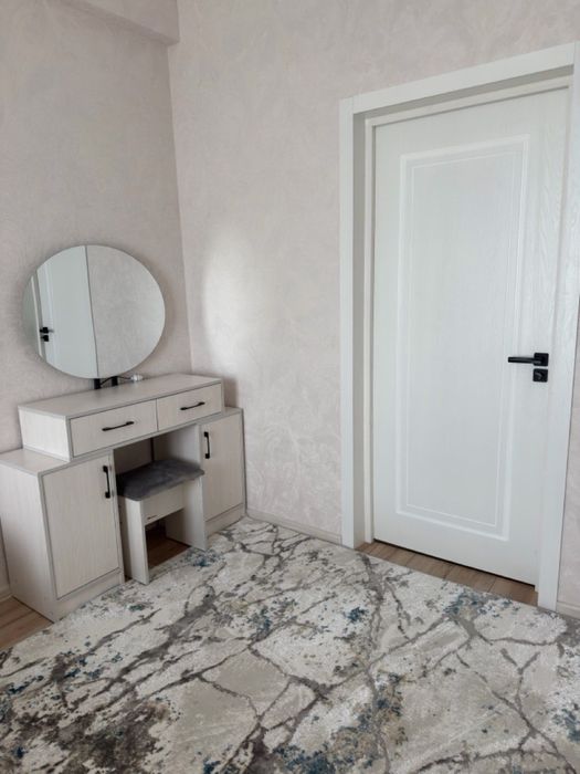 Сдаётся новая квартира с евроремонтом !