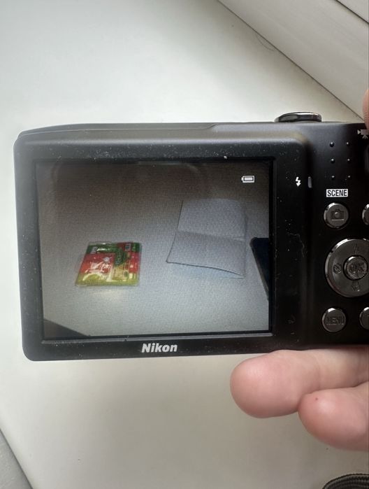 Nikon coolpix 3300