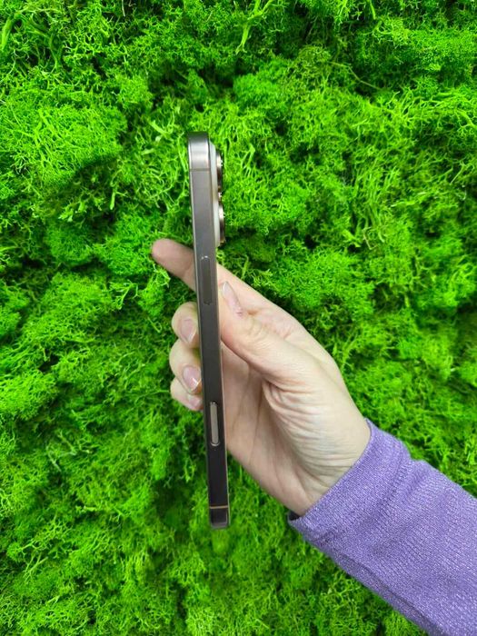 iPhone 16 Pro Max – 256GB, Gold - Като Нов!