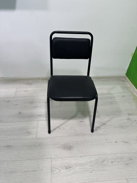 Продам стулья в отличном состоянии