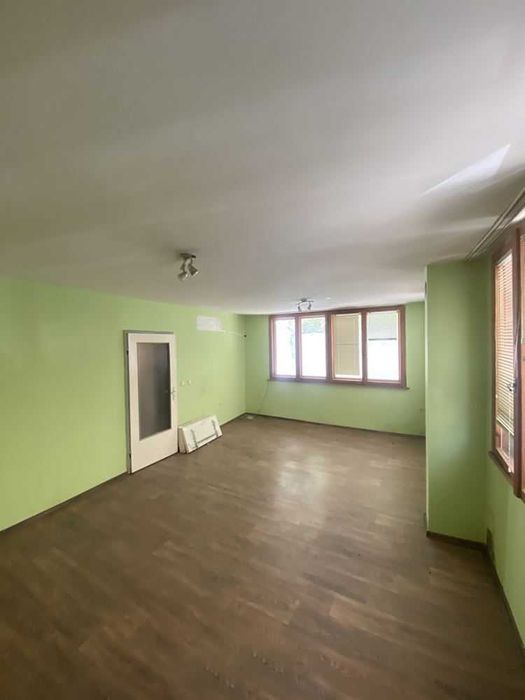 Продава се Къща в Варна, Център - 140 кв.м за 2072 €/кв.м - Снимка #3