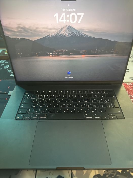 Macbook pro 16 m3 max