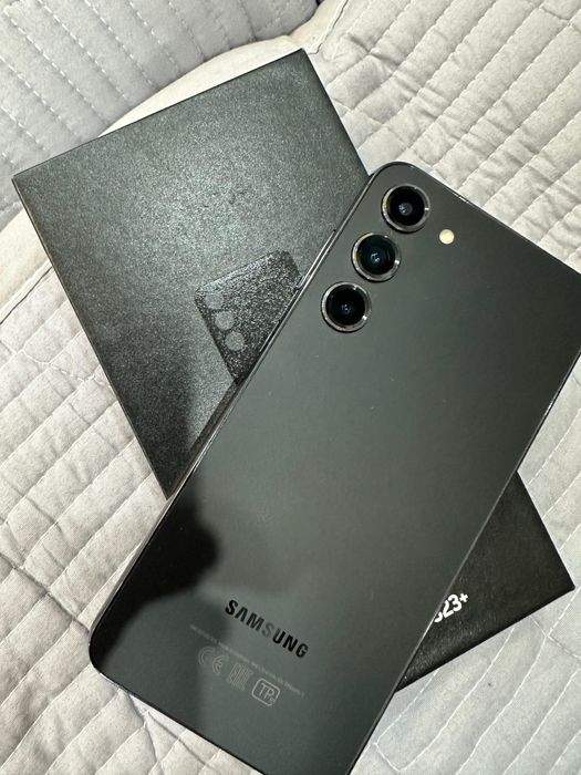 Продам Samsung s23 plus