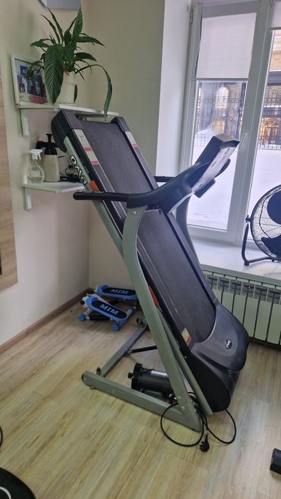 Беговая дорожка ( не рабочая )