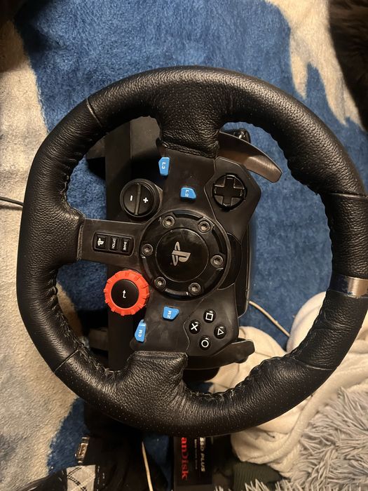 Vand logitech g29 perf stare de functionare.