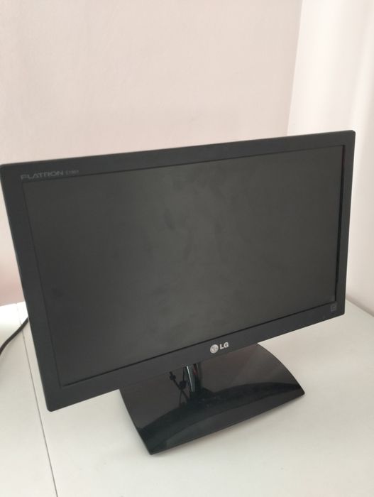 Офисный компьютер