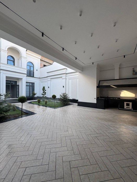 Срочно Срочно продаётся ЛЮКС Дом самом центре города