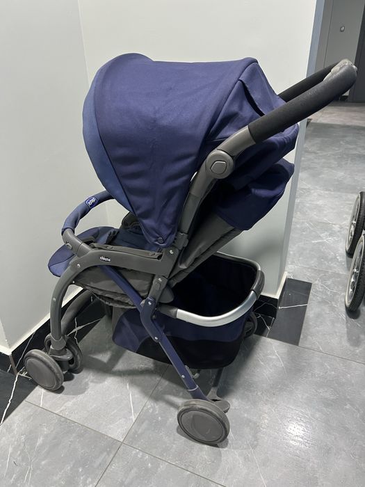 Коляска Chicco (синяя)